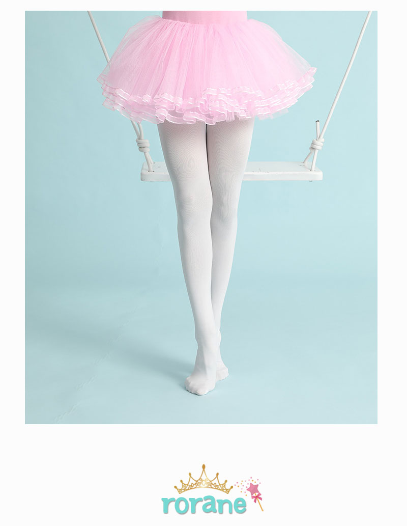 ballet_stocking_05.jpg